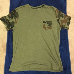 Camo Pocket T shirt